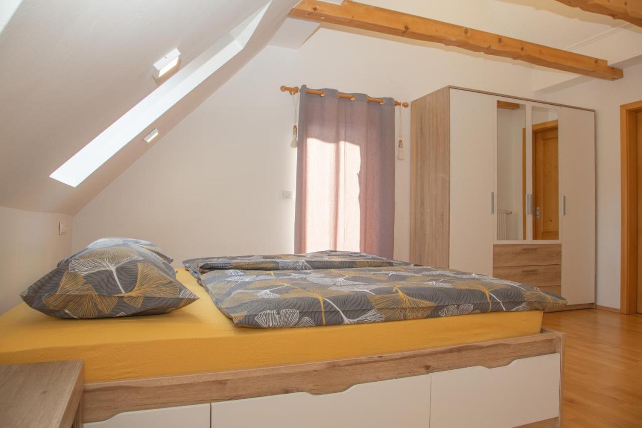 דירות בוהין Apartma Erlah מראה חיצוני תמונה