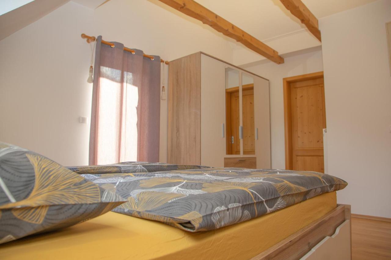 דירות בוהין Apartma Erlah מראה חיצוני תמונה